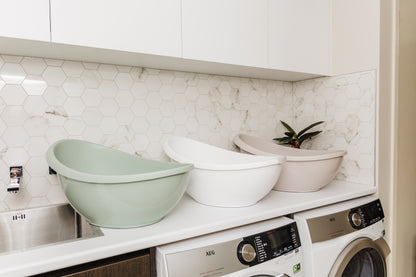 BUBBLE Cuddle Bath with Bath Seat (Baby Bath Tub)| Nursery & Baby Gear